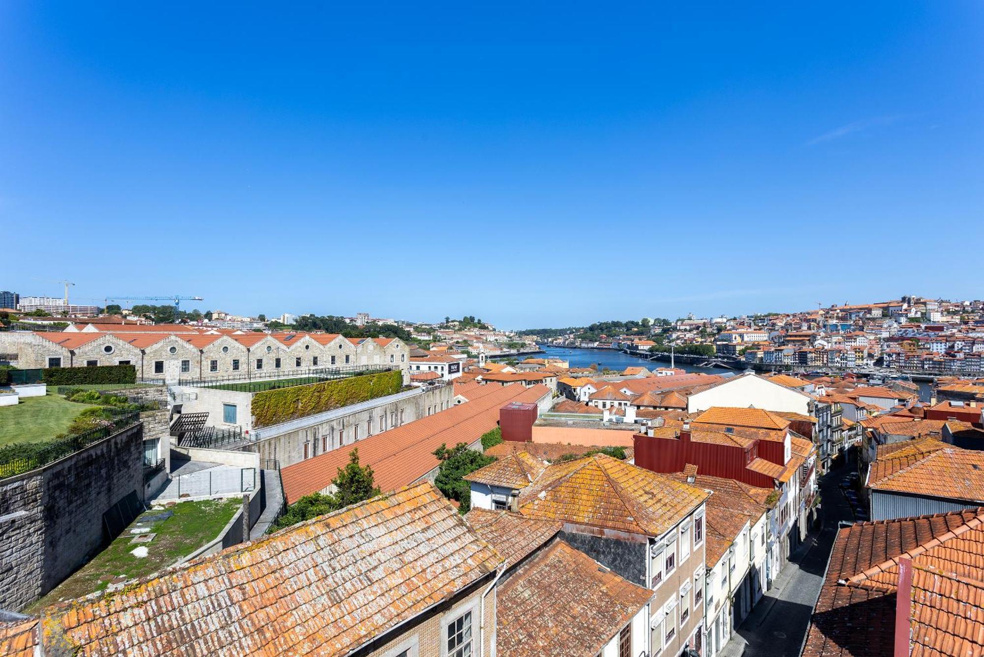 Liiiving In Gaia - The Wine Side Apartment Vila Nova de Gaia Luaran gambar